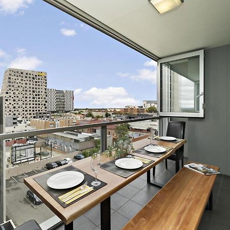 Aster - The Metropolitan Hideaway Apartment Adelaide Bagian luar foto