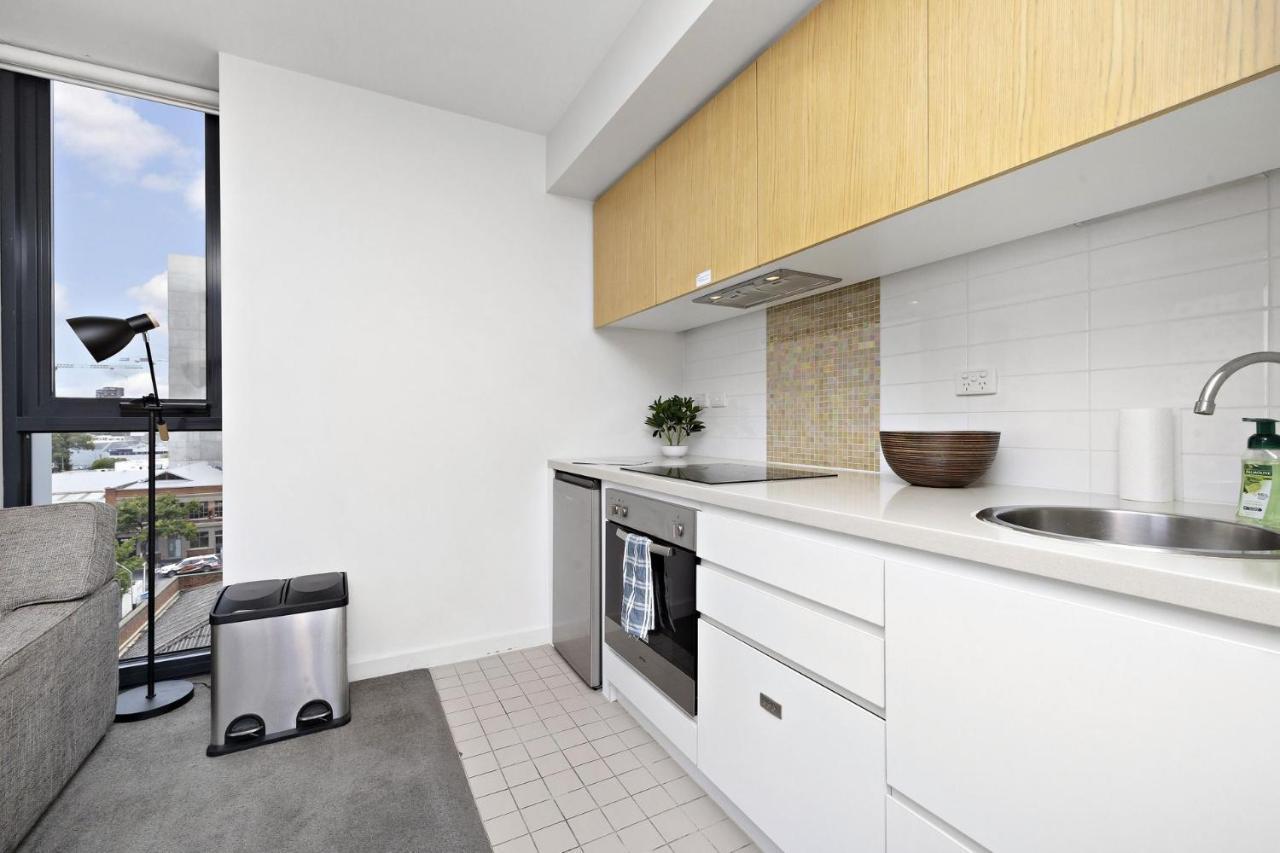 Aster - The Metropolitan Hideaway Apartment Adelaide Bagian luar foto